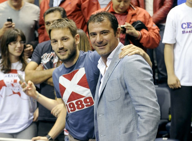 Miloš Ninković uz Dekija Stankovića na kampu Deki5 u Australiji